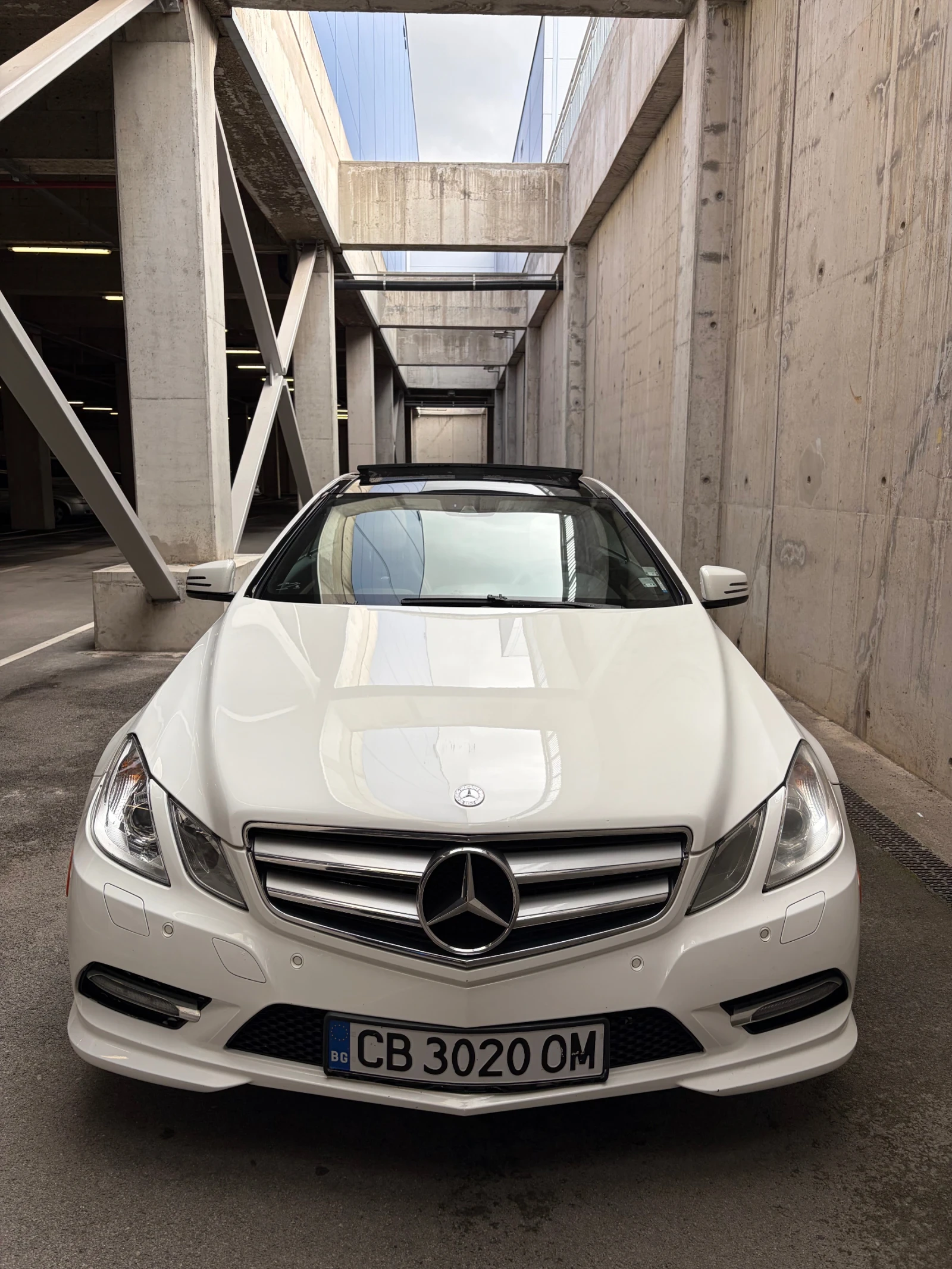 Mercedes-Benz E 500 AMG* DESIGNO* LINE ASS* PANO* �������* HARMAN KARD | Mobile.bg � ����������� 2