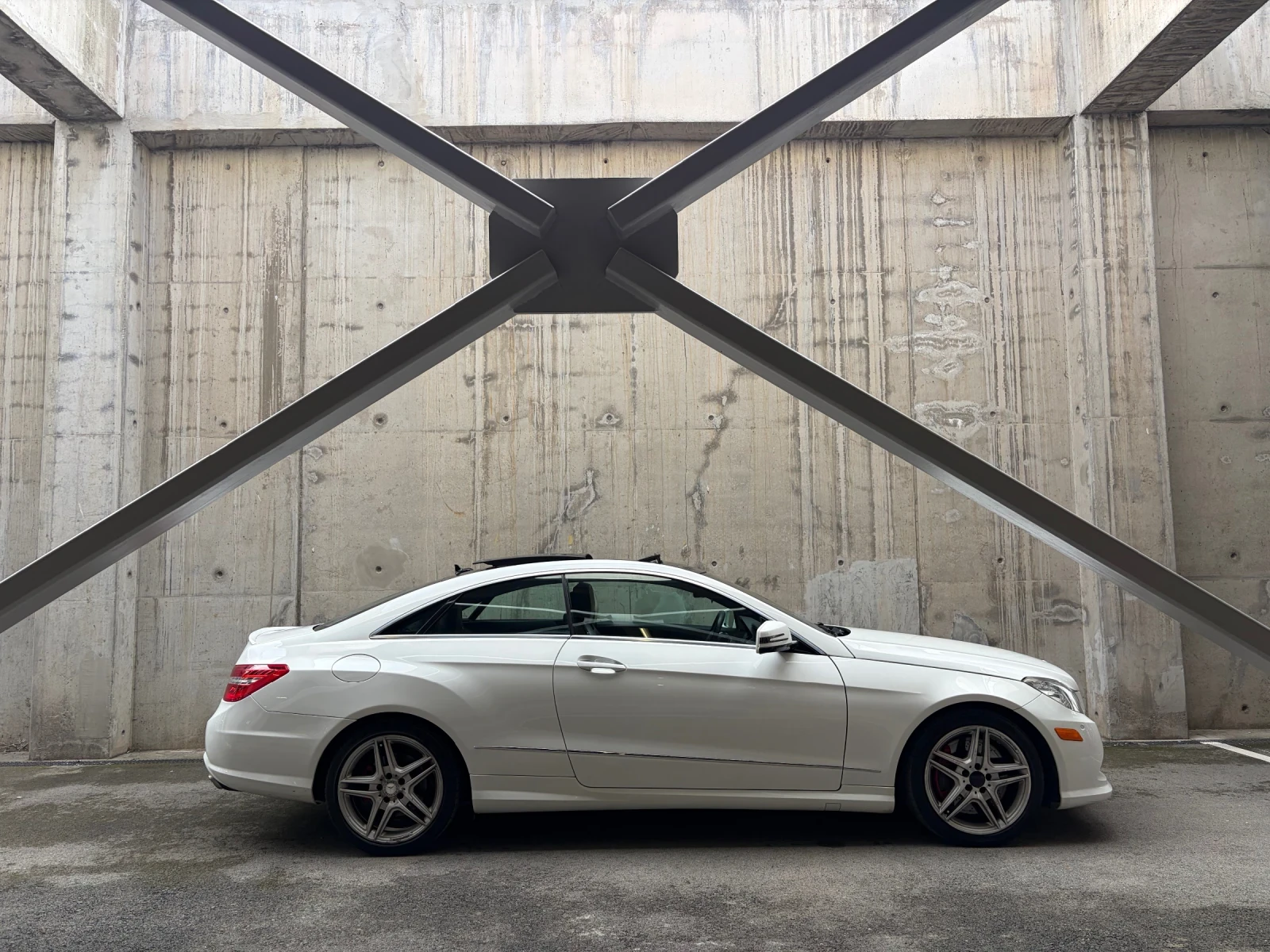 Mercedes-Benz E 500 AMG* DESIGNO* LINE ASS* PANO* �������* HARMAN KARD | Mobile.bg � ����������� 5
