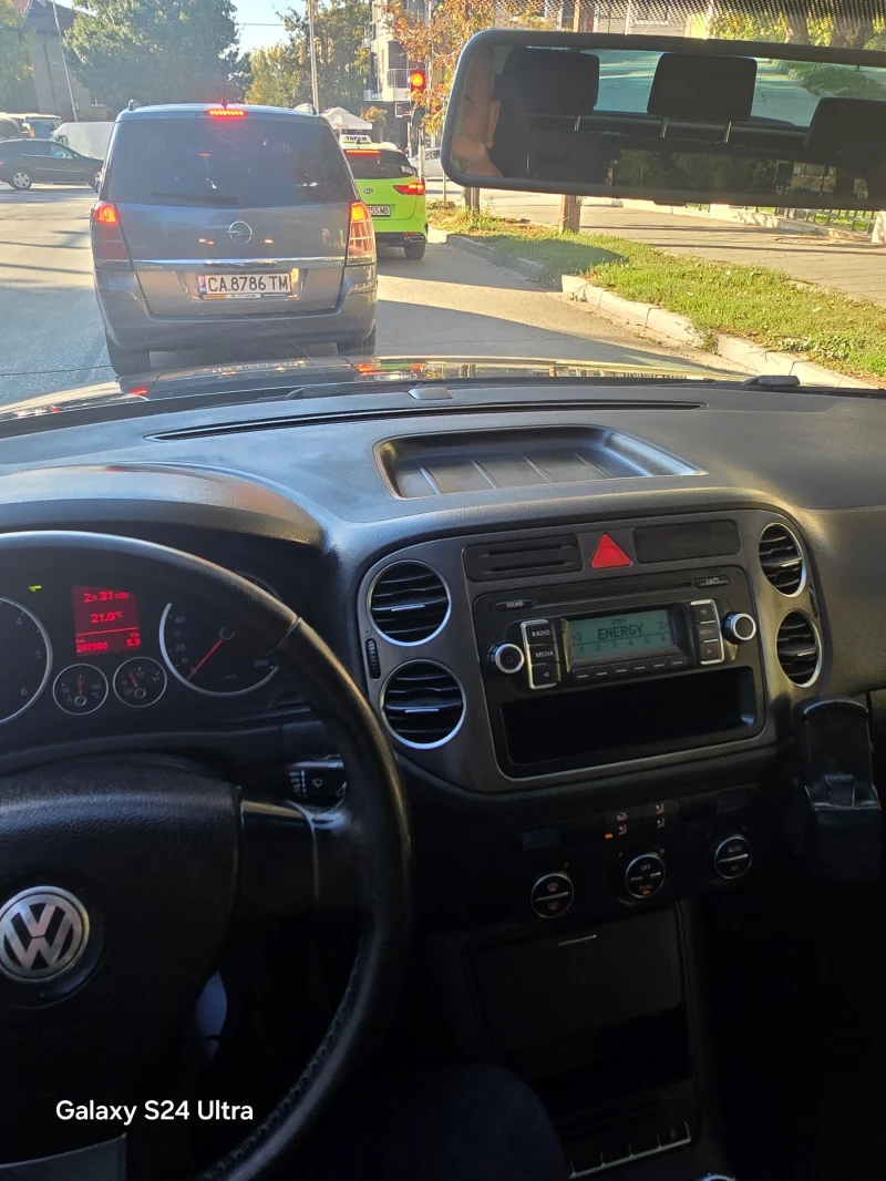 VW Tiguan 2.0tdi  4х4, снимка 4 - Автомобили и джипове - 47427049