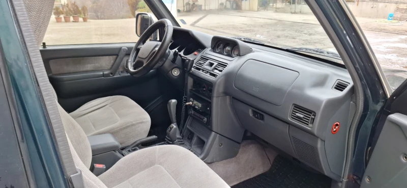 Mitsubishi Pajero PajeroGLS, снимка 11 - Автомобили и джипове - 48157218