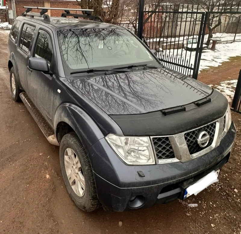 Nissan Pathfinder, снимка 1 - Автомобили и джипове - 48732183