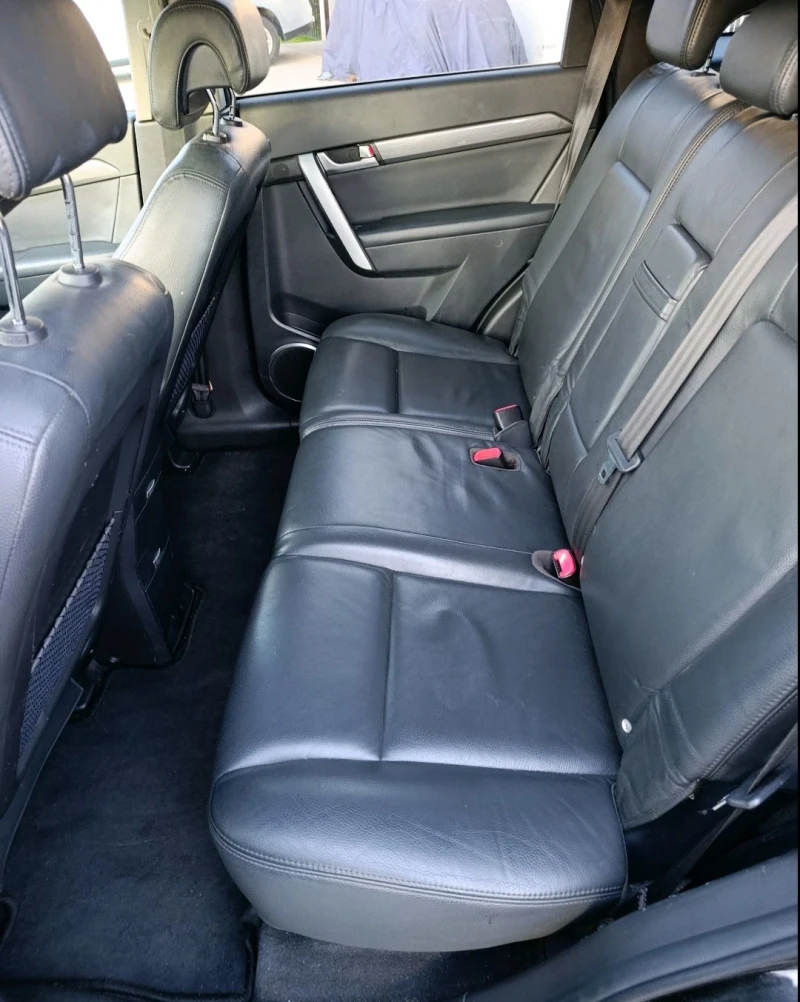 Chevrolet Captiva, снимка 14 - Автомобили и джипове - 52713394