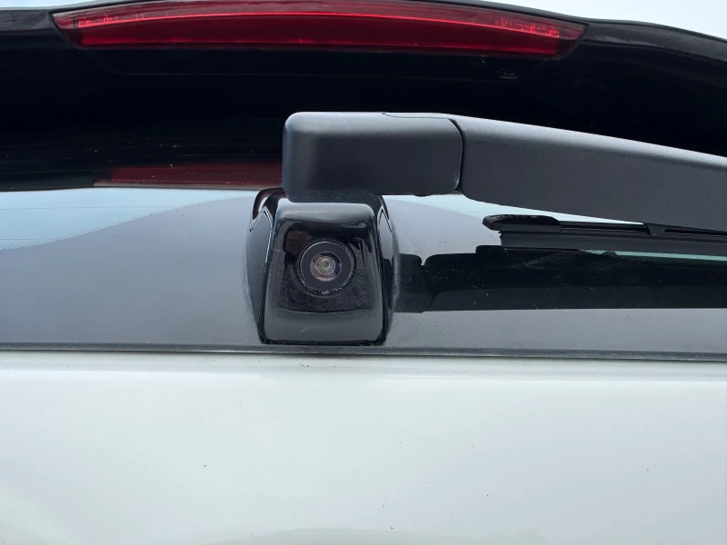 Kia Niro 1.6Hybrid Drive , снимка 8 - Автомобили и джипове - 53089174