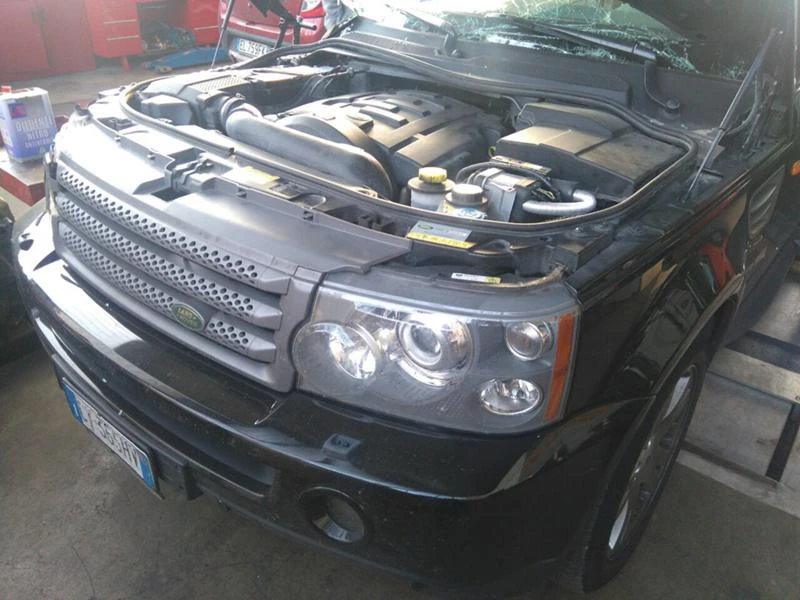 Land Rover Range Rover Sport 2.7 100 000km на ЧАСТИ!, снимка 1 - Автомобили и джипове - 49481853