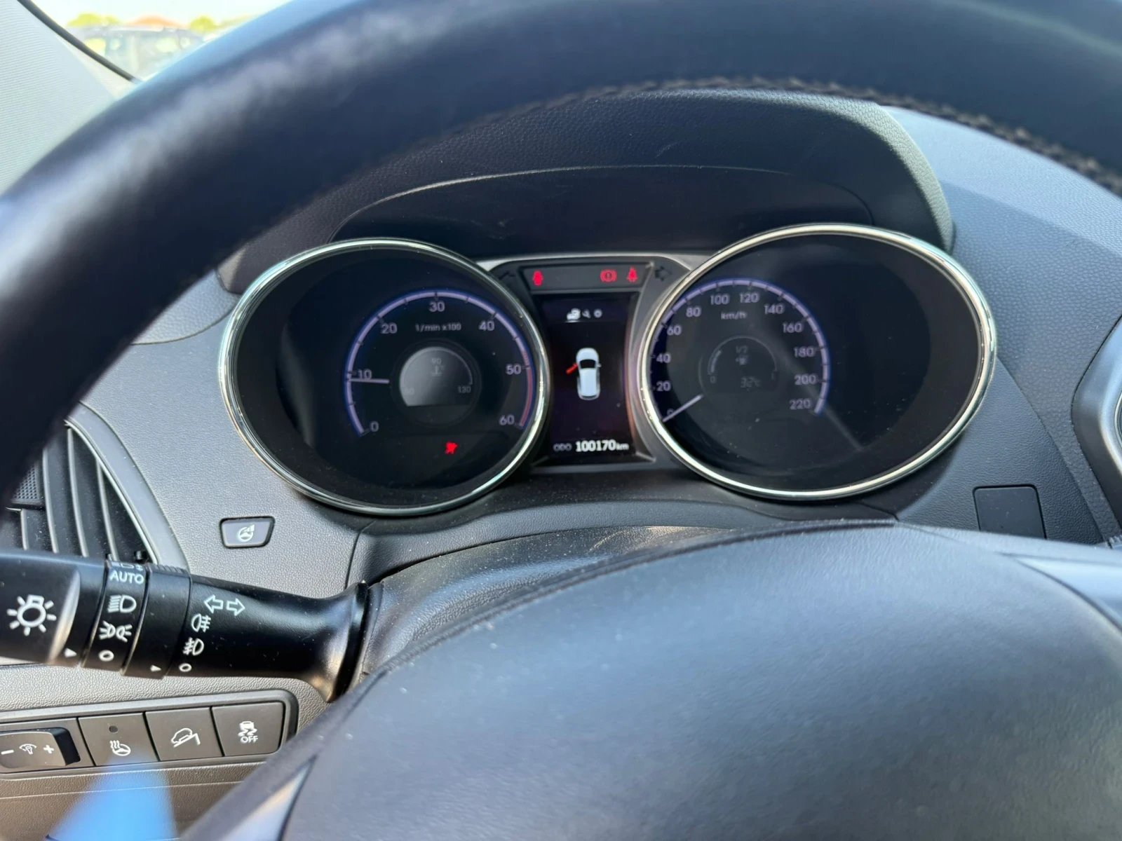 Hyundai IX35 (KATO НОВА) - изображение 8