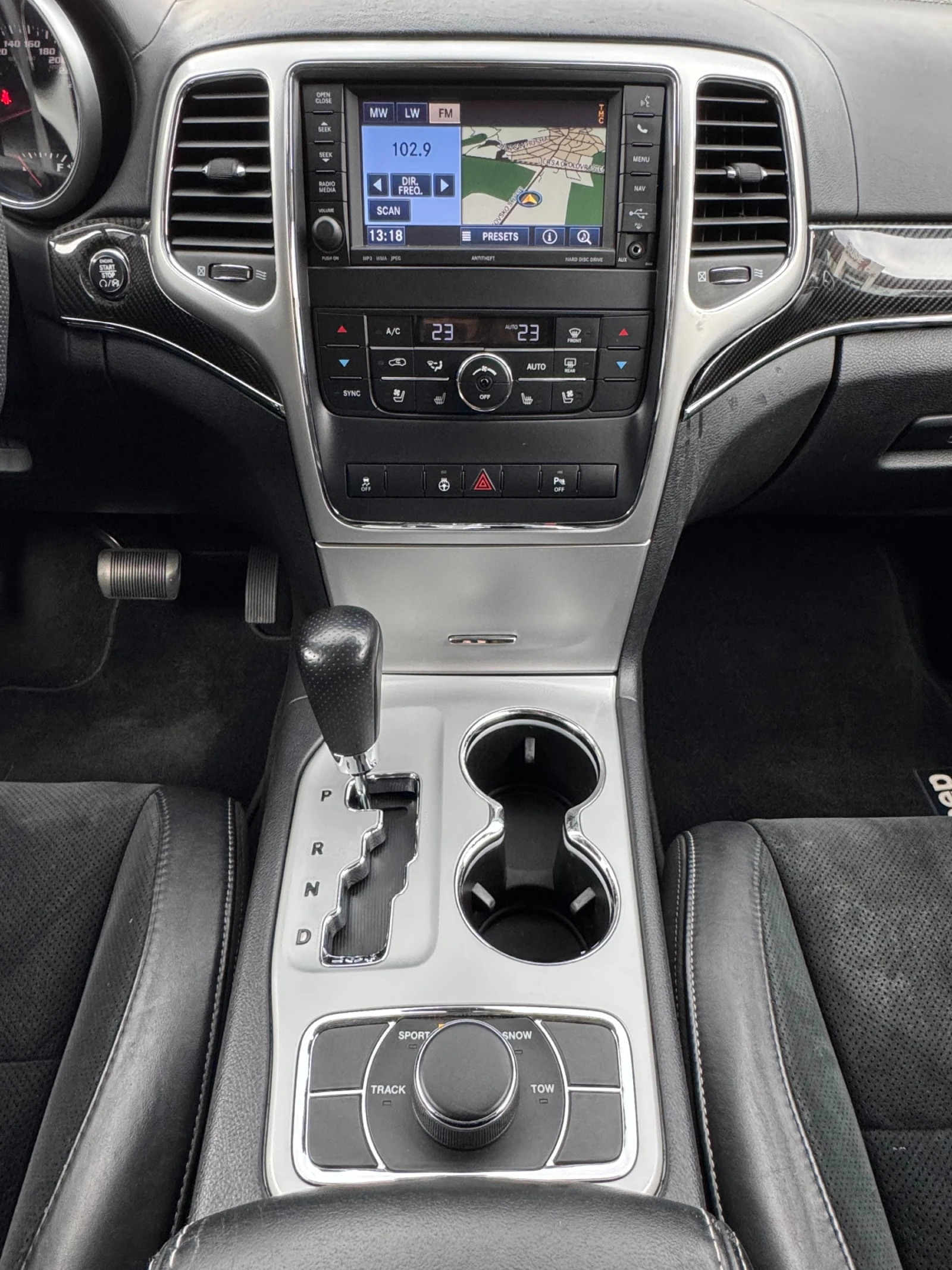 Jeep Grand cherokee SRT 8 6.4 HEMI | Mobile.bg   11