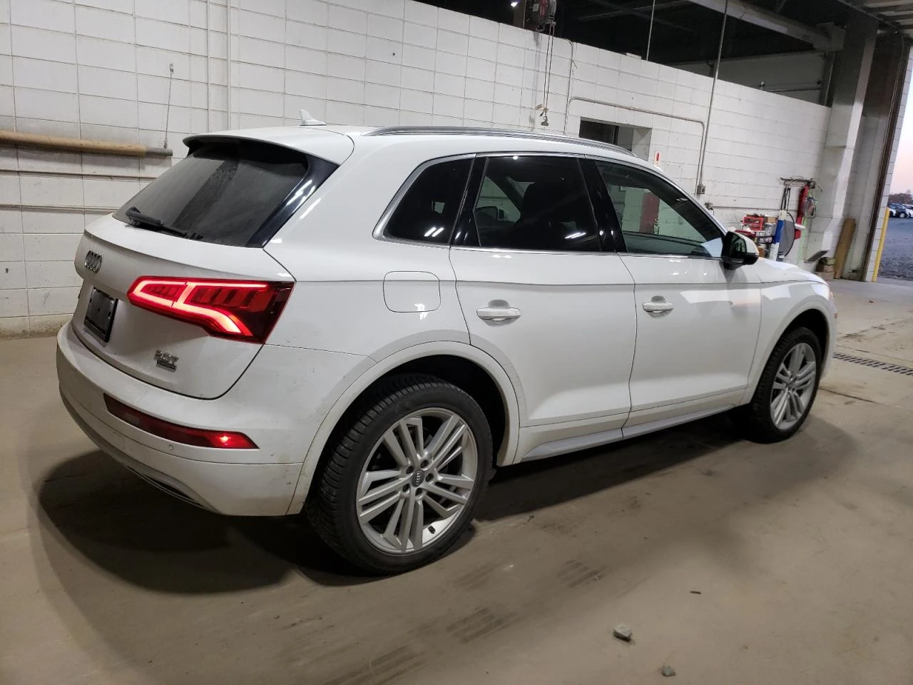 Audi Q5 PRESTIGE*  - изображение 4
