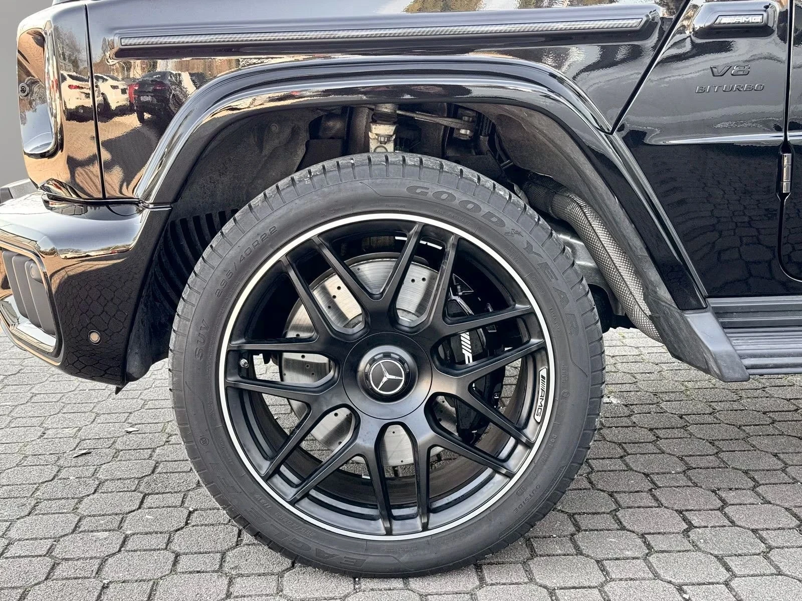 Mercedes-Benz G 63 AMG /FACELIFT/FULL CARBON/SUPERIOR/PERFORMANCE/BURM/, снимка 4 - Автомобили и джипове - 54039109