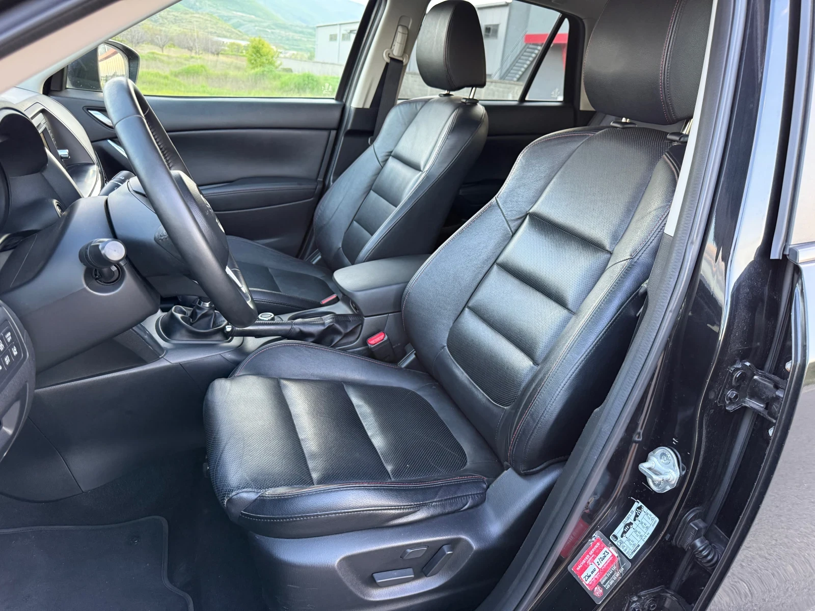 Mazda CX-5 2.2D SKYACTIV FULL /4X4 / KOJA / NAVI / DISTRONIC , снимка 9 - Автомобили и джипове - 54352093