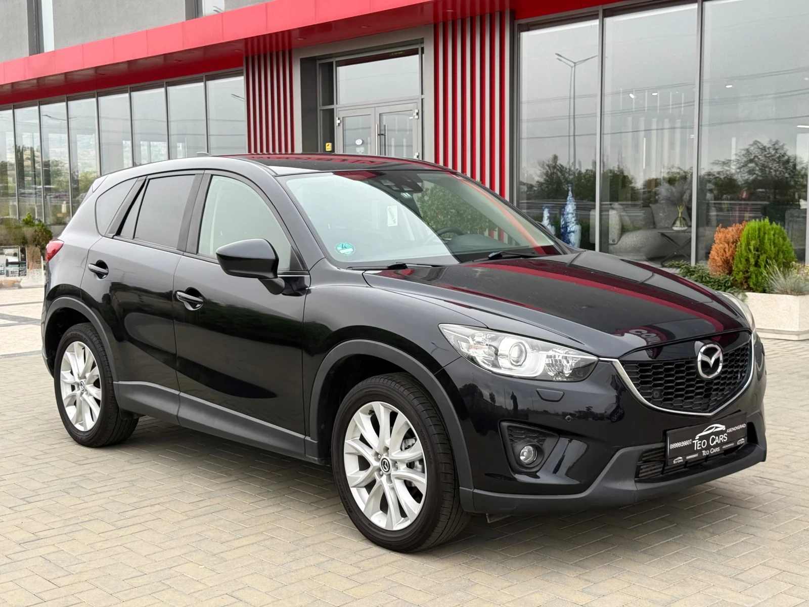 Mazda CX-5 2.2D SKYACTIV FULL /4X4 / KOJA / NAVI / DISTRONIC , снимка 3 - Автомобили и джипове - 56691592