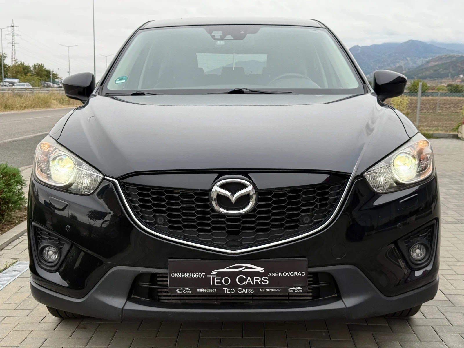 Mazda CX-5 2.2D SKYACTIV FULL /4X4 / KOJA / NAVI / DISTRONIC , снимка 2 - Автомобили и джипове - 56691592