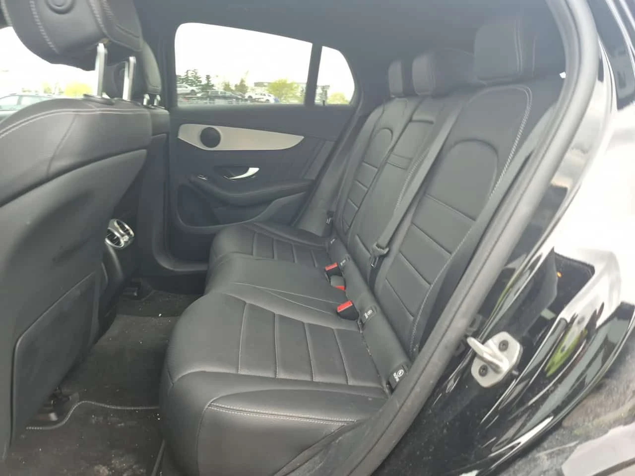 Mercedes-Benz GLC 300 COUPE * AMG Line * Без инциденти * От Mercedes * , снимка 9 - Автомобили и джипове - 54541696