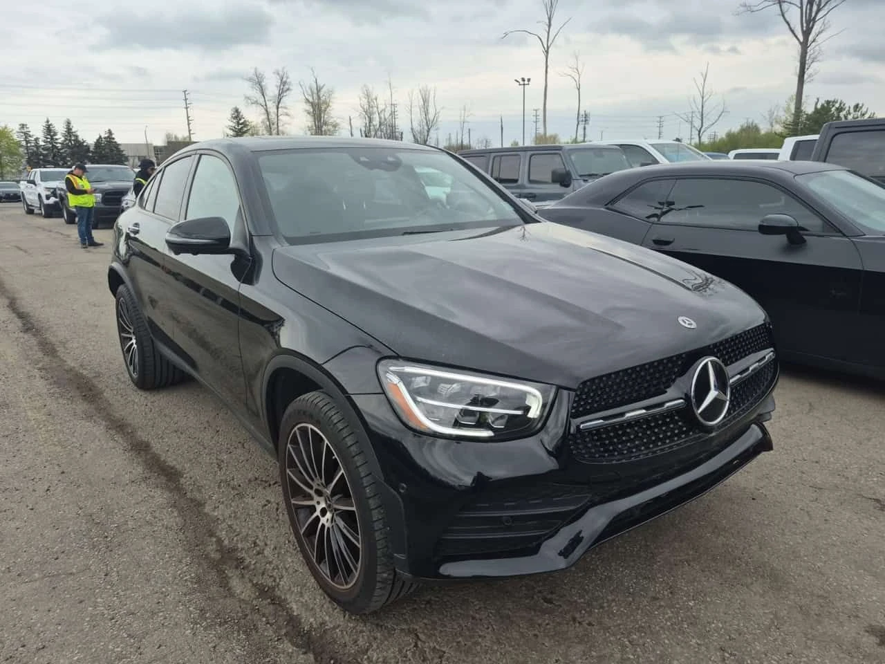 Mercedes-Benz GLC 300 COUPE * AMG Line * Без инциденти * От Mercedes * , снимка 2 - Автомобили и джипове - 54541696