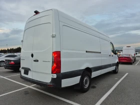 Mercedes-Benz Sprinter 3500 HIGH ROOF V6 * * CARFAX * * АВТО КРЕДИТ * * , снимка 3