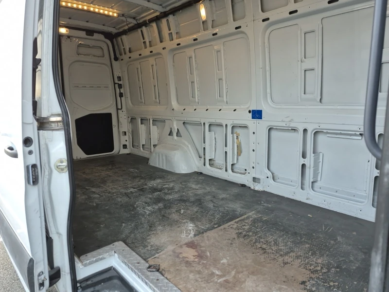 Mercedes-Benz Sprinter 3500 HIGH ROOF V6 * * CARFAX * * АВТО КРЕДИТ * * , снимка 7 - Бусове и автобуси - 52977720