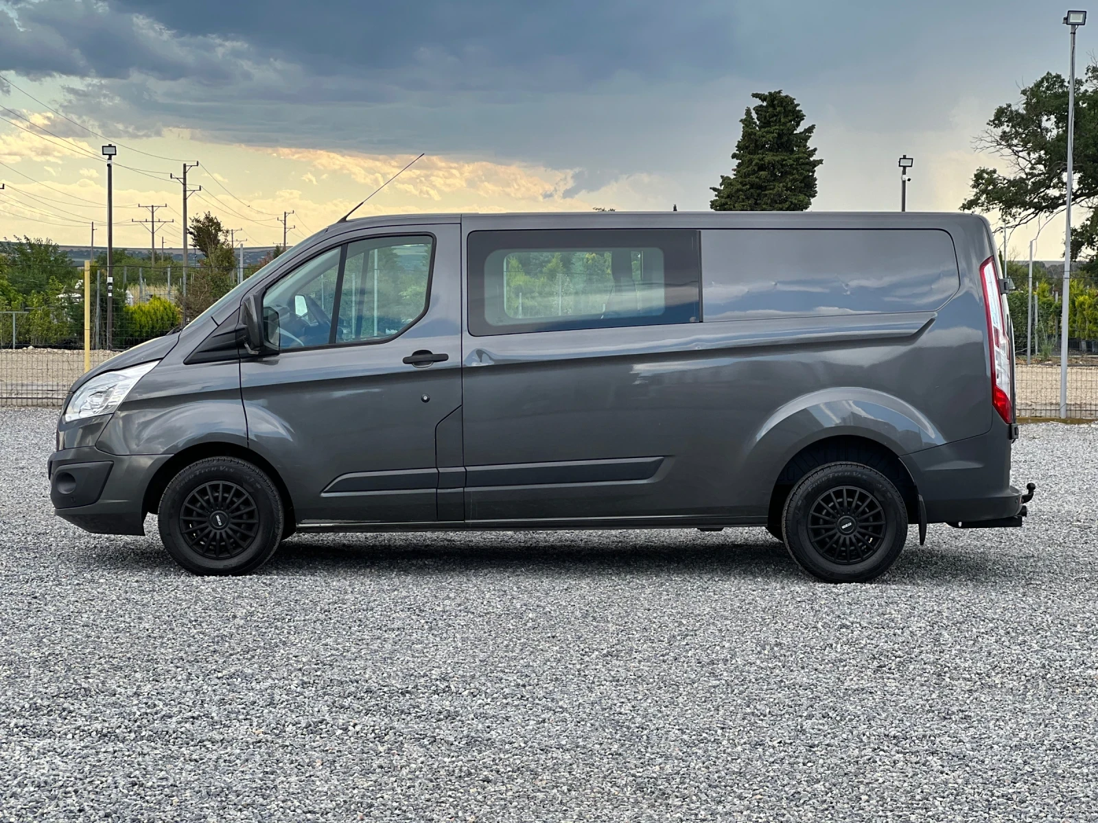 Ford Transit Custom 5+ 1 Места, снимка 4 - Бусове и автобуси - 54918679