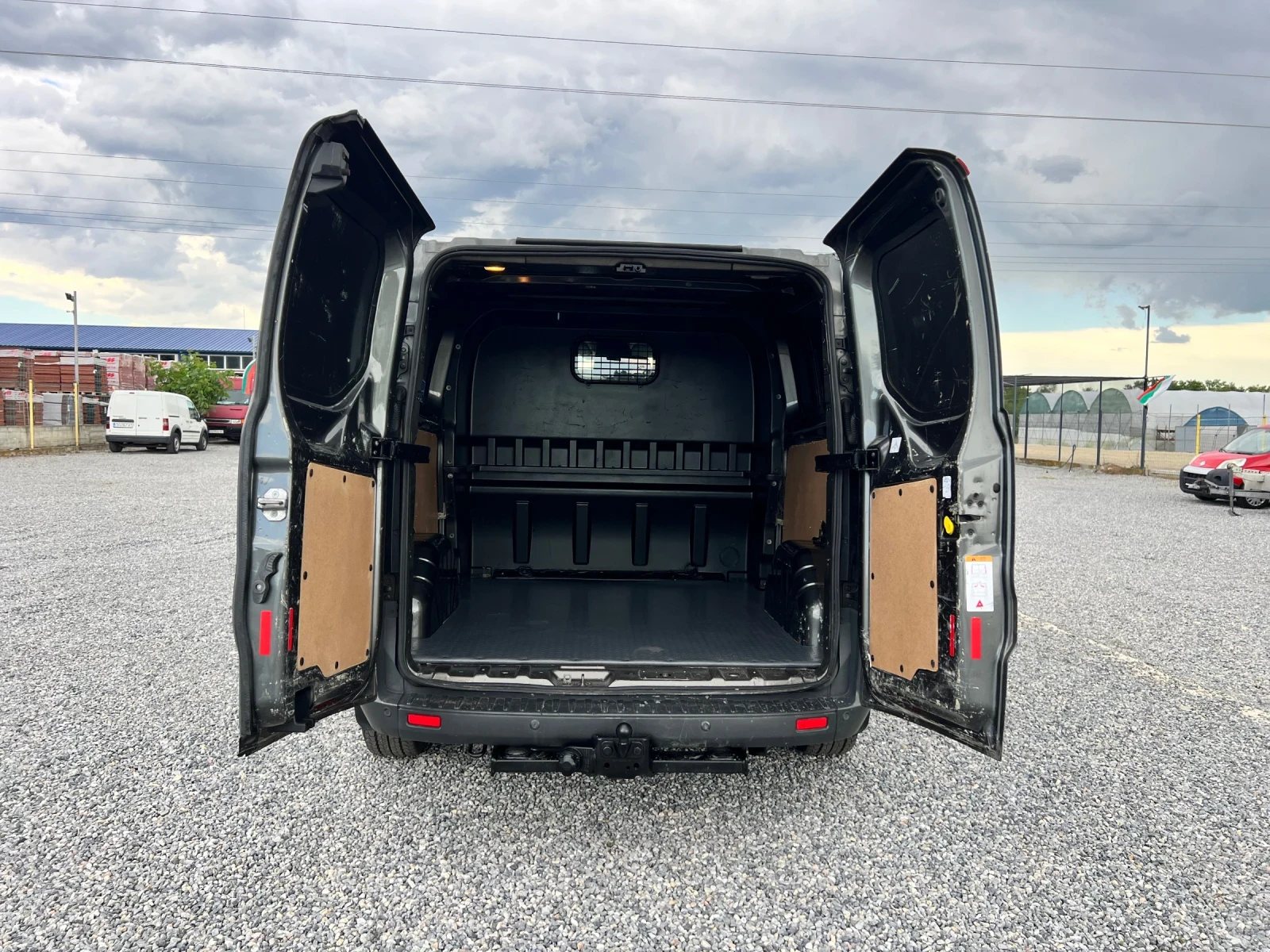 Ford Transit Custom 5+ 1 Места, снимка 14 - Бусове и автобуси - 54918679
