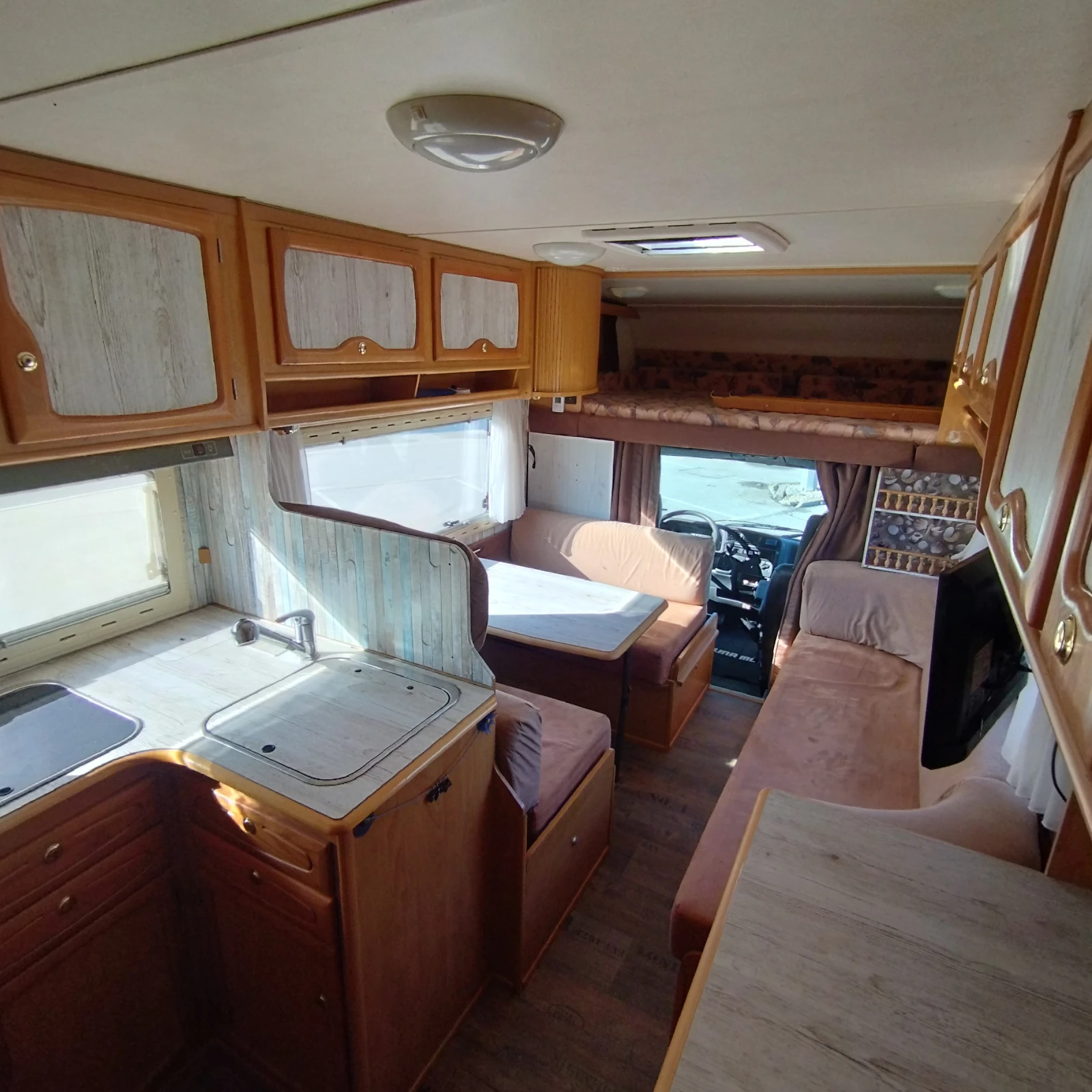 Кемпер Euramobil ФИАТ ДУКАТО 2, 8 ТДИ 122 К.С. - изображение 7