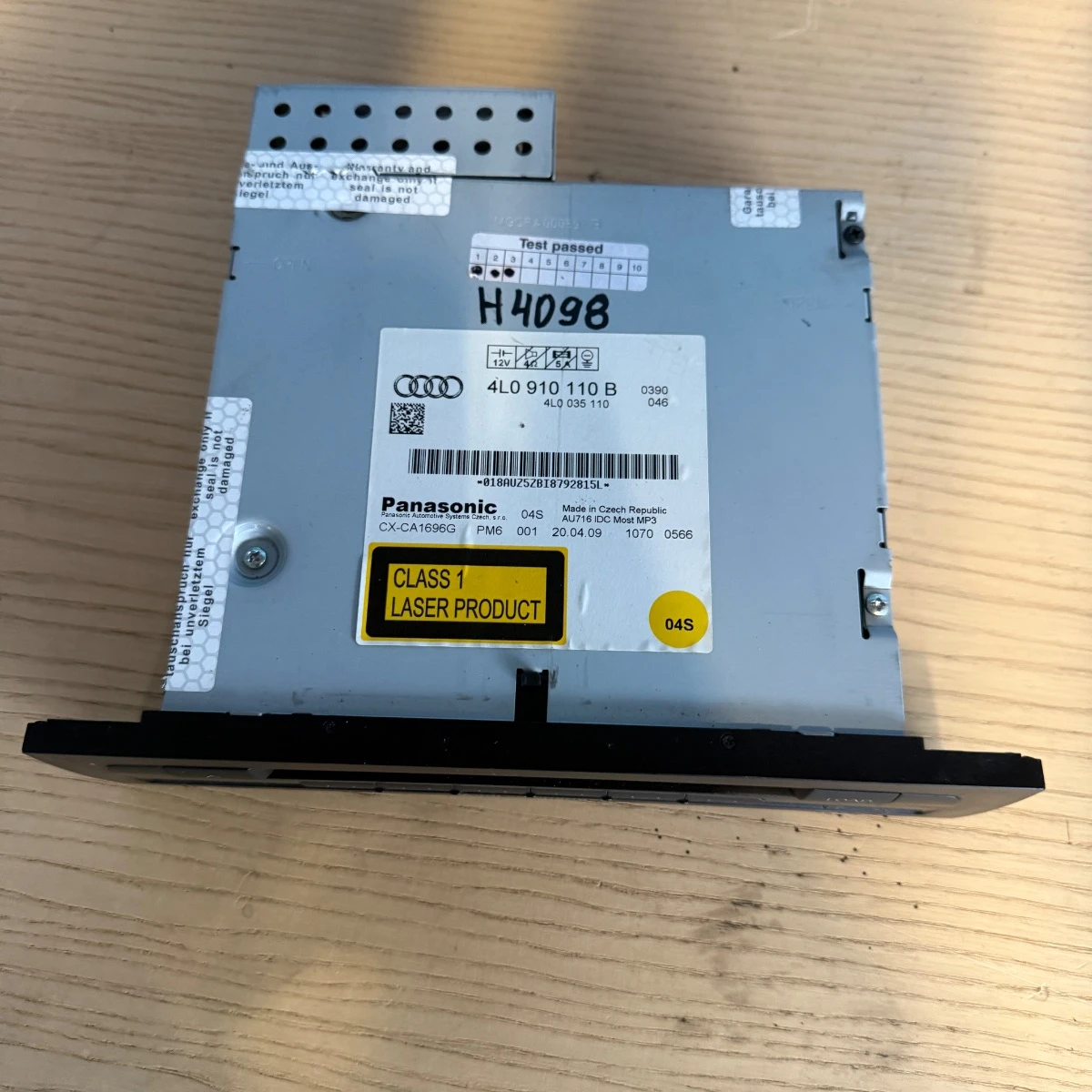 CD Changer за Audi Q7 4L 4L0910110B-4098