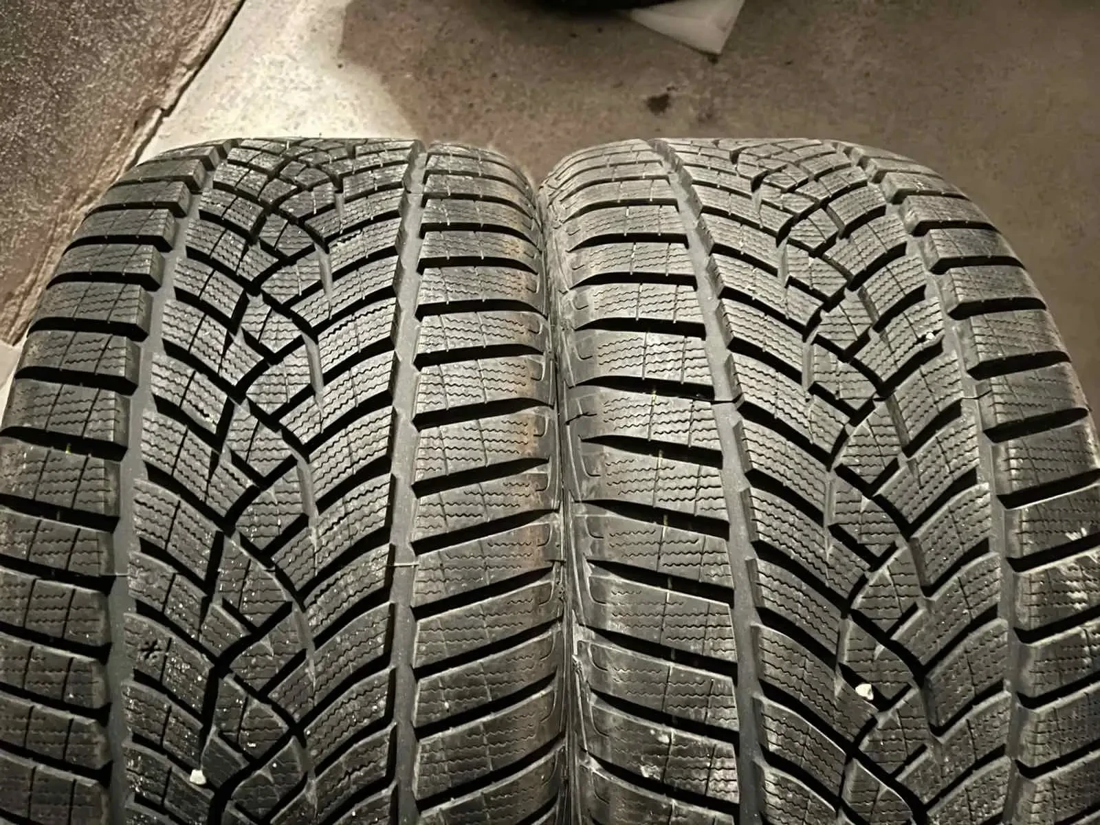 ���� 245/40R18 | Mobile.bg � ����������� 2