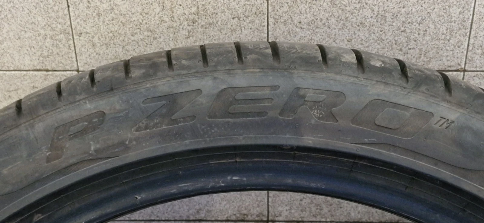 Гуми Летни 275/40R21, снимка 16 - Гуми и джанти - 54703143