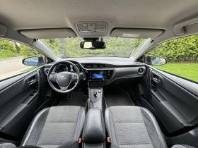 Toyota Auris 1.8 Hybrid e-CVT Гаранционен, снимка 10 - Автомобили и джипове - 45859490