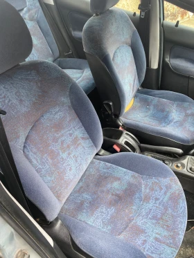 Peugeot 206 1.1i - 400 € / 782.33 лв. - 65932542 5