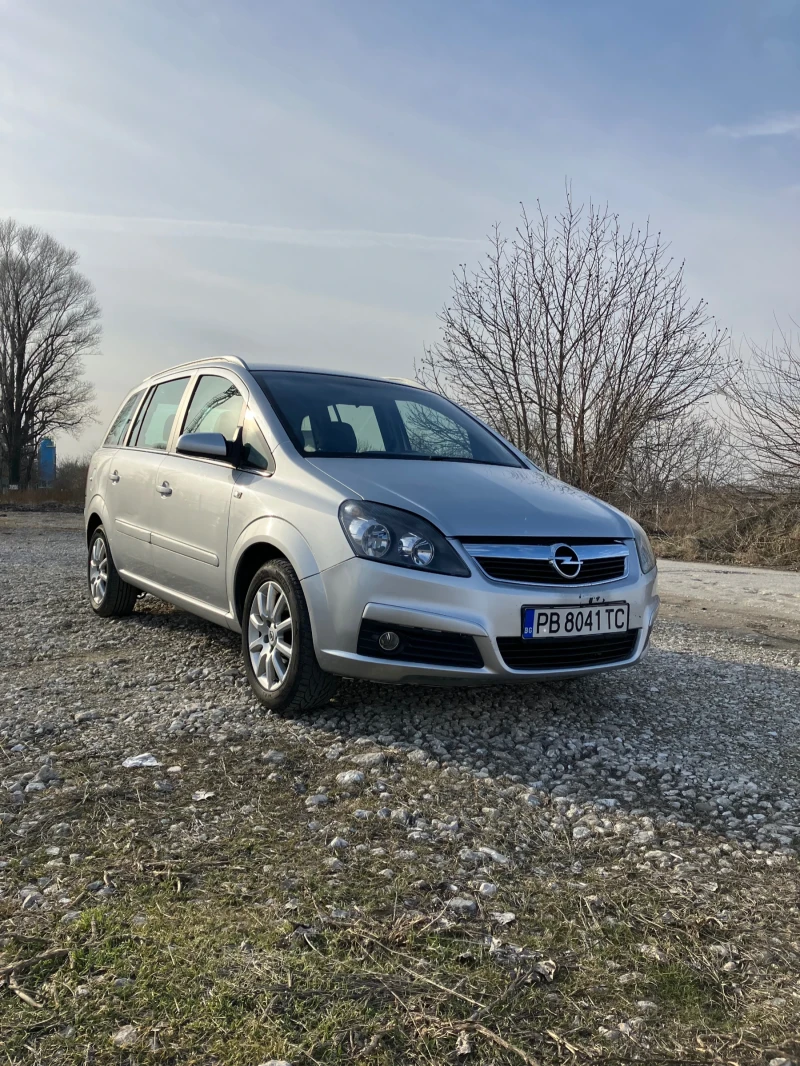 Opel Zafira 1.6 CNG, снимка 1 - Автомобили и джипове - 48918952