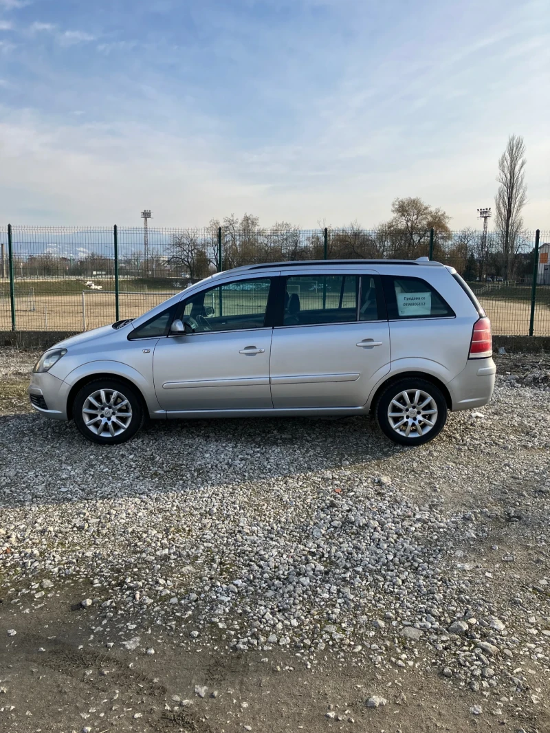 Opel Zafira 1.6 CNG, снимка 6 - Автомобили и джипове - 48918952