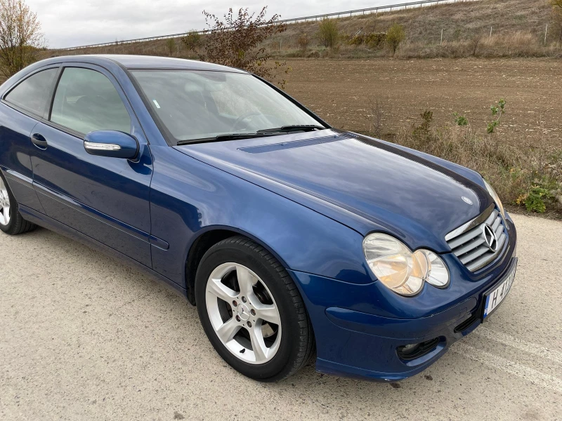 Mercedes-Benz C 180, снимка 1 - Автомобили и джипове - 47919866