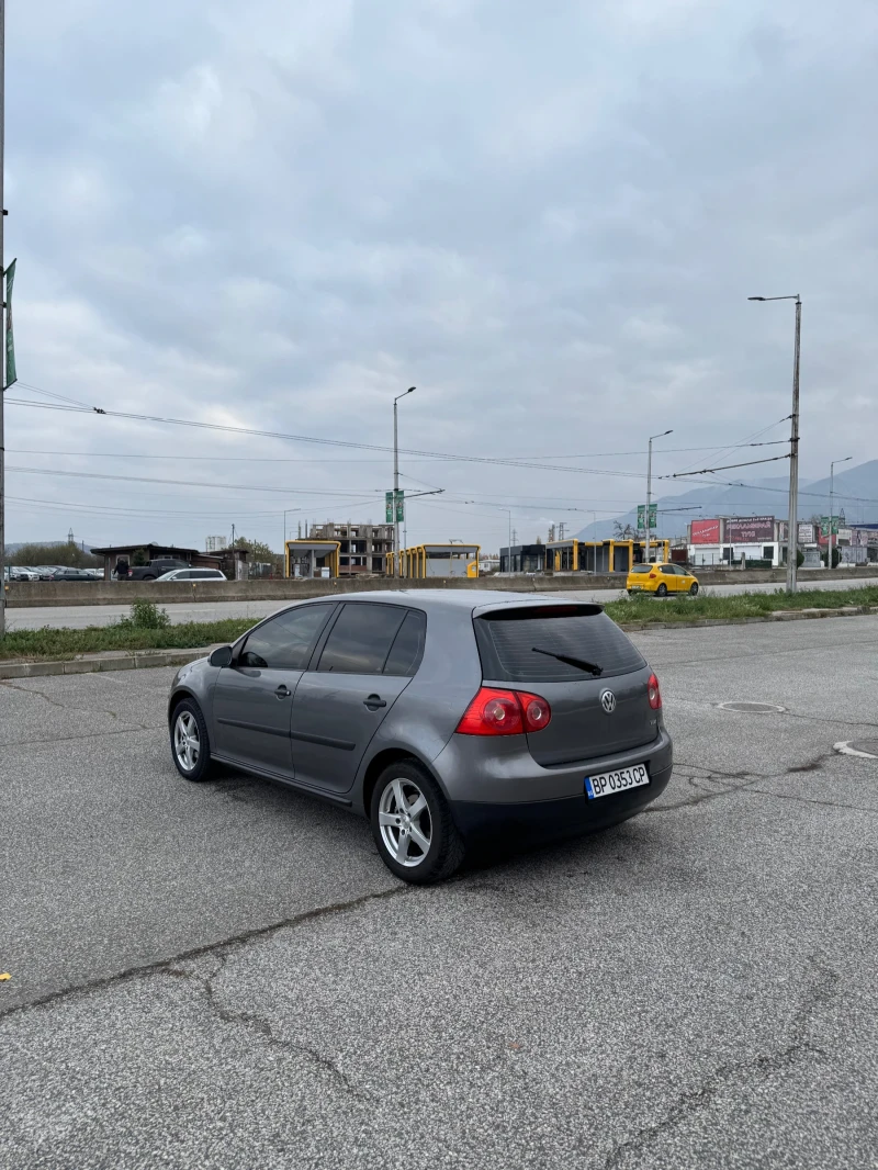 VW Golf 1.9, снимка 7 - Автомобили и джипове - 47991322