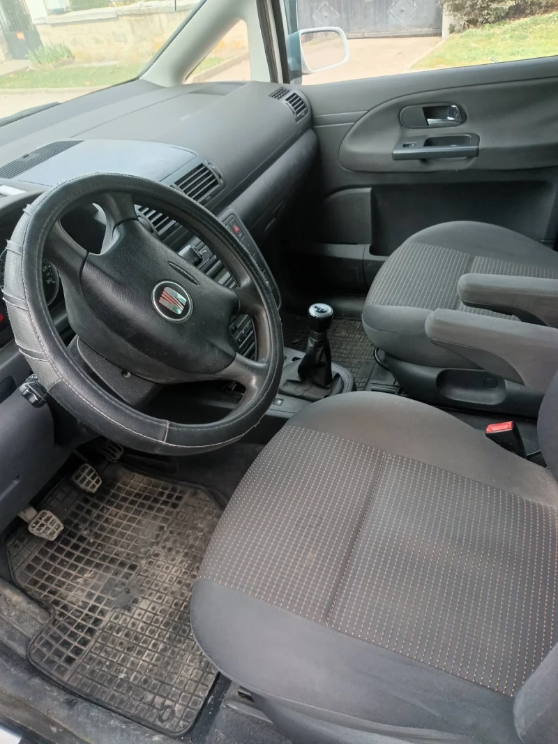 Seat Alhambra, снимка 6 - Автомобили и джипове - 49503785