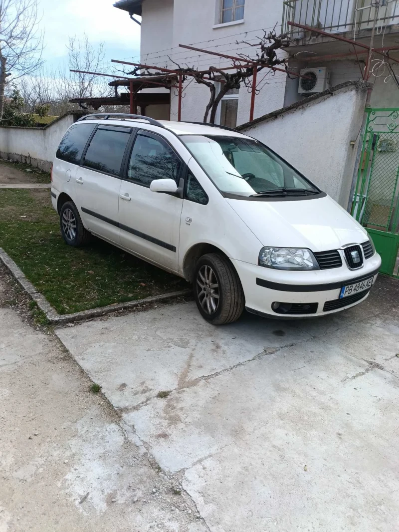 Seat Alhambra, снимка 2 - Автомобили и джипове - 49503785