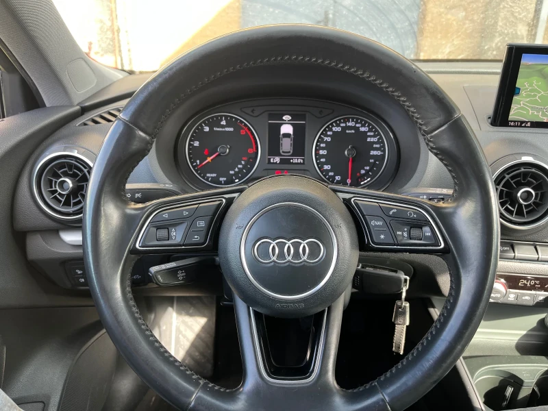 Audi A3 1.6 TDI 8V на части, снимка 5 - Автомобили и джипове - 52496323