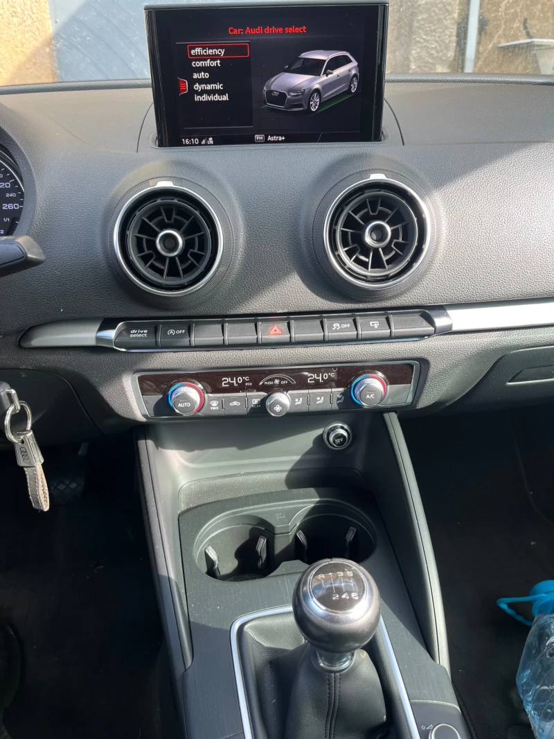 Audi A3 1.6 TDI 8V на части, снимка 8 - Автомобили и джипове - 52496323