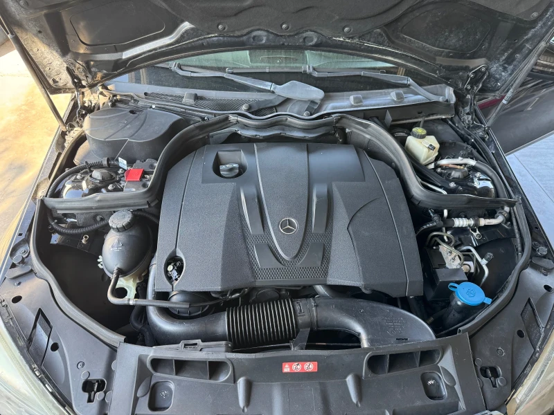 Mercedes-Benz C 220 2.2 CDI, снимка 10 - Автомобили и джипове - 51242265