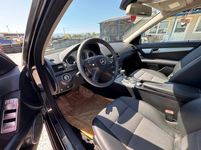Mercedes-Benz C 220 2.2 CDI, снимка 9 - Автомобили и джипове - 51242265