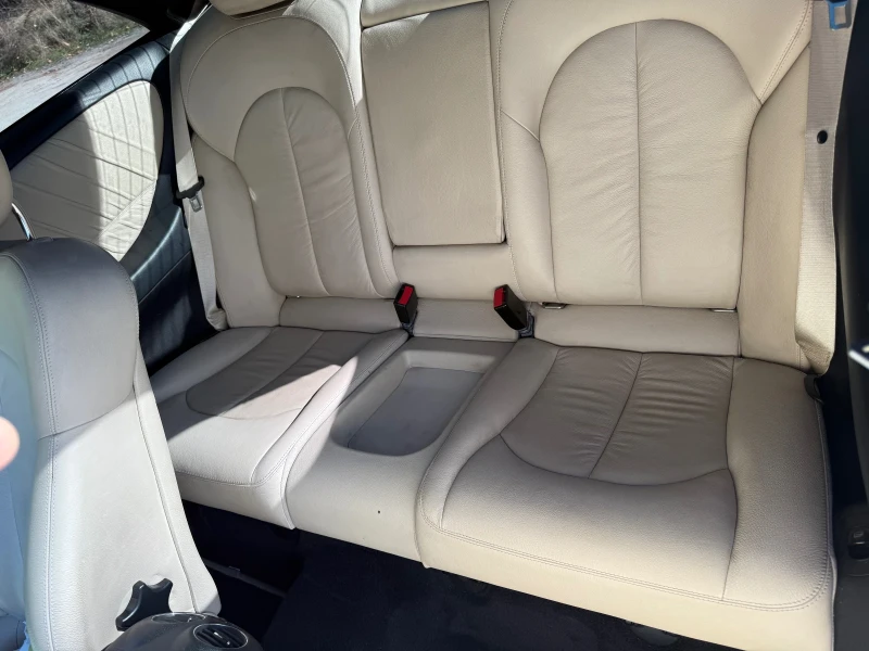 Mercedes-Benz CLK, снимка 6 - Автомобили и джипове - 52282348