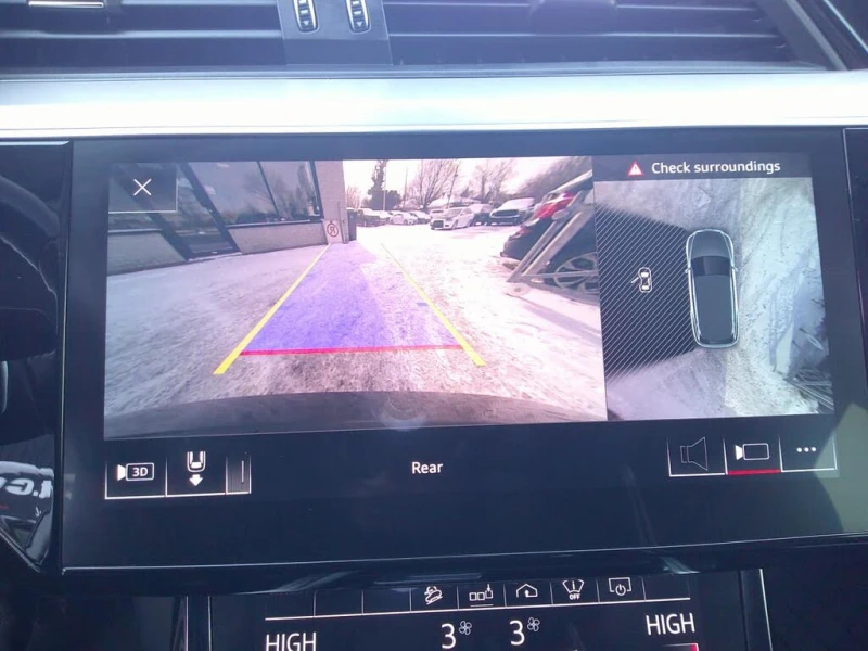 Audi E-Tron 55 QUATTRO* 360 КАМЕРА* ПАМЕТ* , снимка 16 - Автомобили и джипове - 52683910