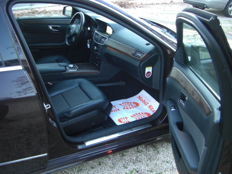 Mercedes-Benz E 220 cdi AVANGARD NAVI AVTOMAT 7G-TRONIK, снимка 15 - Автомобили и джипове - 53029583