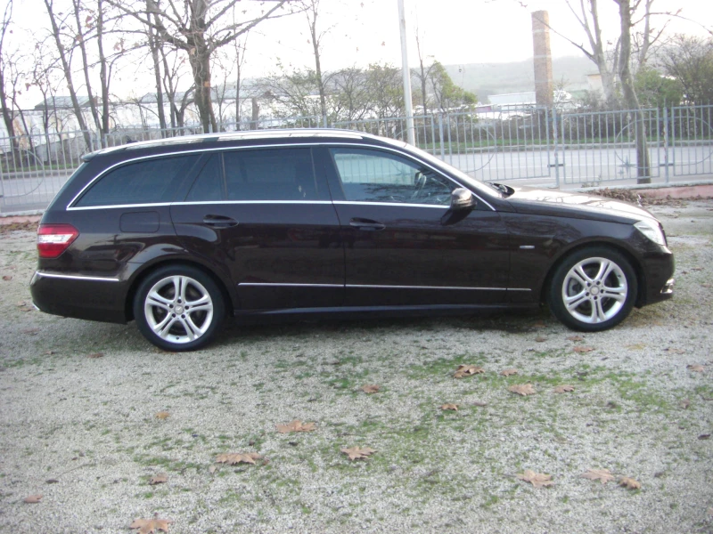 Mercedes-Benz E 220 cdi AVANGARD NAVI AVTOMAT 7G-TRONIK, снимка 6 - Автомобили и джипове - 53029583