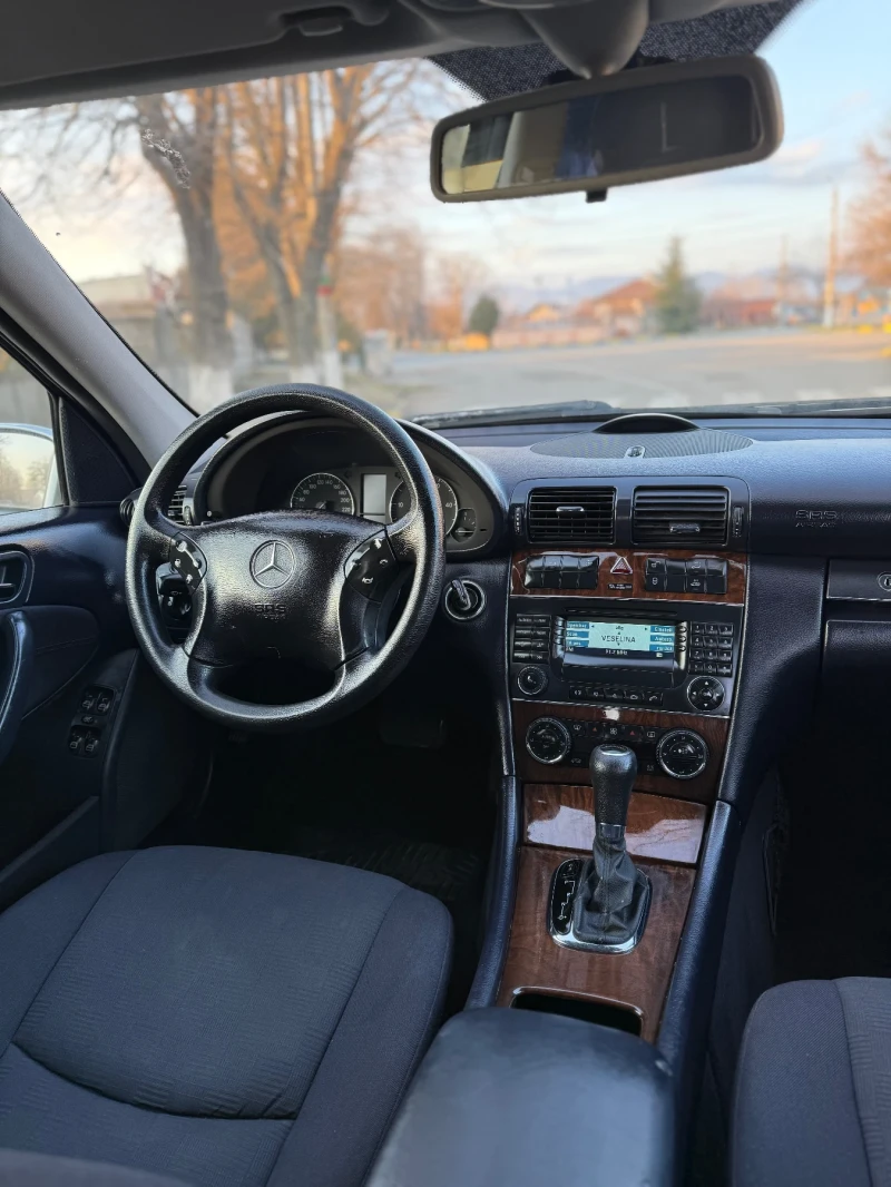 Mercedes-Benz C 200 2.2 CDI, снимка 6 - Автомобили и джипове - 53168274