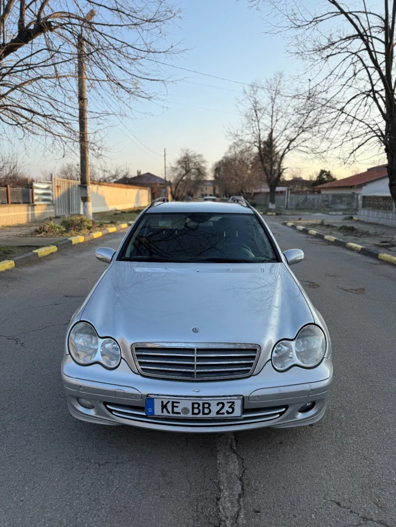 Mercedes-Benz C 200 2.2 CDI, снимка 2 - Автомобили и джипове - 53168274