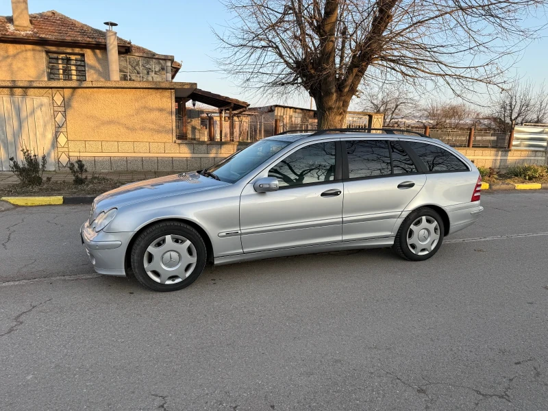 Mercedes-Benz C 200 2.2 CDI, снимка 4 - Автомобили и джипове - 53168274