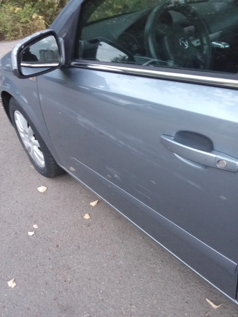 Opel Astra 1.7, снимка 3 - Автомобили и джипове - 53211943