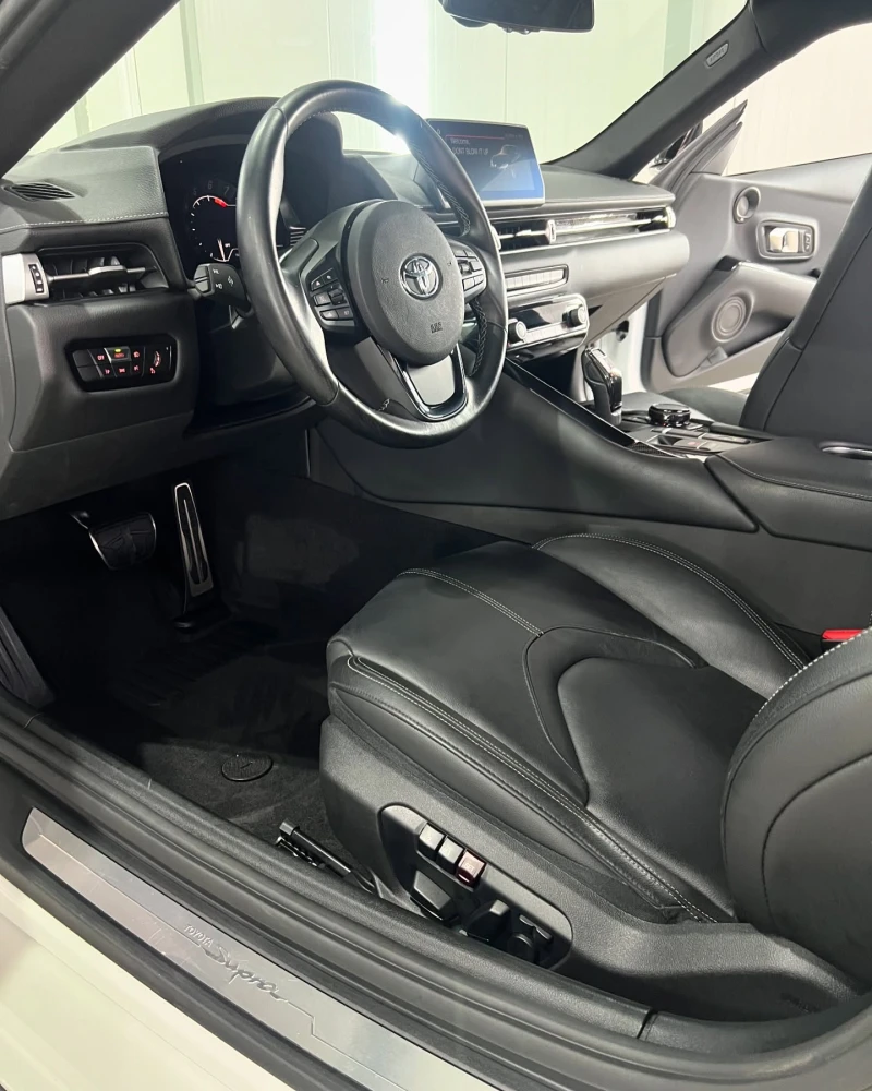 Toyota Supra GR, снимка 12 - Автомобили и джипове - 53282238