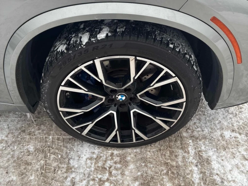 BMW X5M 2021 * COMPETITION * FULL EXTRAS * ЛИЦЕНЗИРАН ТЪР , снимка 7 - Автомобили и джипове - 53443144