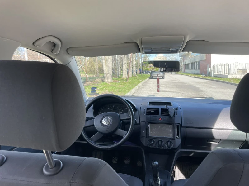 VW Polo IV, снимка 9 - Автомобили и джипове - 53475976