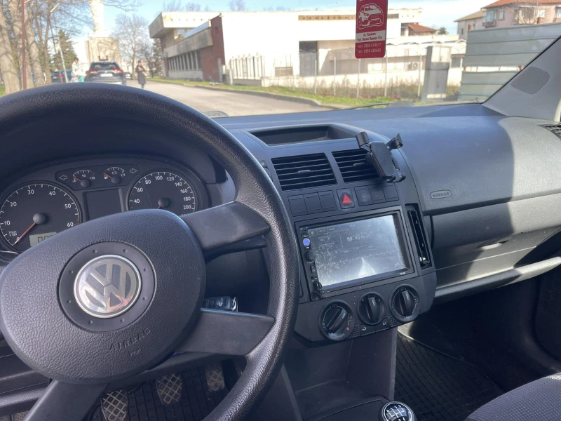 VW Polo IV, снимка 6 - Автомобили и джипове - 53475976
