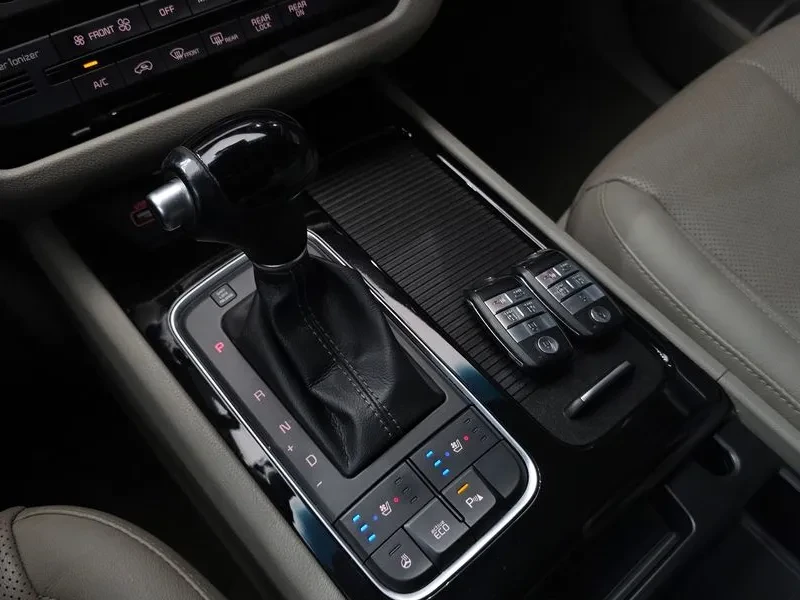 Kia Carnival 9-Seater Noblesse | Mobile.bg � ����������� 9